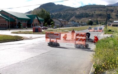 Esquel: Continúan las tareas de hormigonado en el marco del Programa Municipal de Bacheo