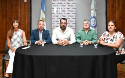 Taccetta le tomó juramento a los nuevos funcionarios municipales