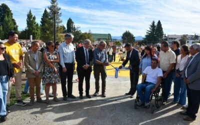 Esquel inauguró la Plaza del Cielo: un renovado espacio de juegos, ciencia e inclusión