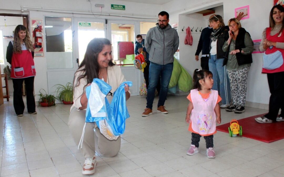 Taccetta visitó el Jardín Maternal Municipal del barrio Don Bosco en el marco del inicio del Ciclo Lectivo 2026