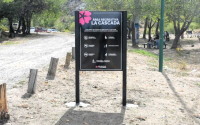 El municipio de Esquel renovó el Área Recreativa La Cascada con mobiliario inclusivo y energía solar