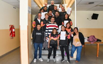 Esquel: Taccetta titularizó las horas de 12 docentes de la subsecretaría de Deportes