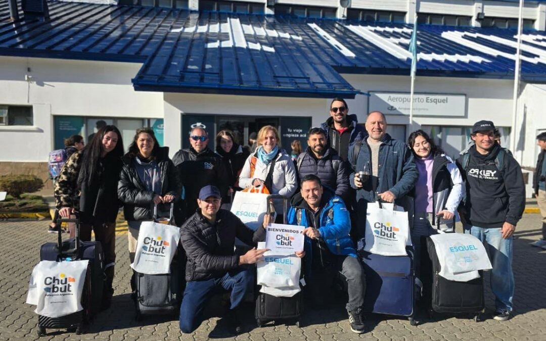 Operadores turísticos y agencias de viaje de Córdoba visitan Esquel para establecer una vinculación comercial y potenciar la actividad turística