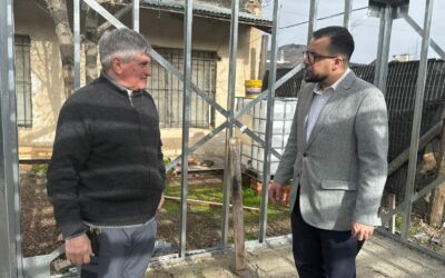 Esquel: El municipio entregó materiales para la construcción de un espacio de alojamiento para familias del interior