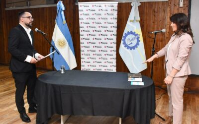 Esquel: Taccetta le tomó juramento a María Eugenia Estefanía como nueva secretaria de Gobierno